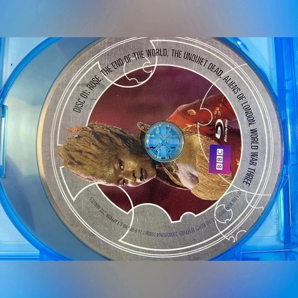 Doctor Who - Series / Season 1 - Christopher Eccleston - 🫓🔭✨ - Picture 3 of 5